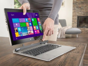 Toshiba a lansat noul laptop Satellite Click Mini 2-în-1